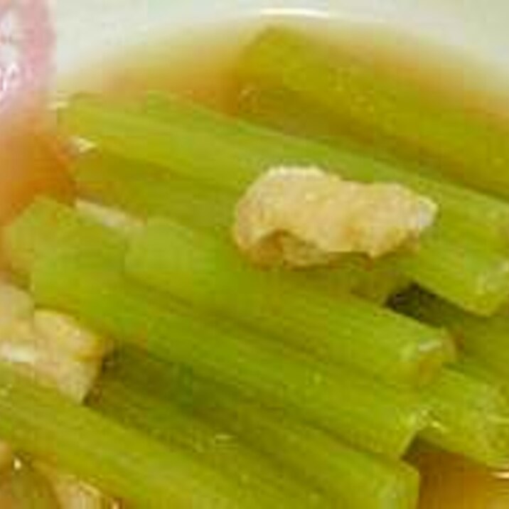 春の味わい：蕗と油揚げの炊き合わせ